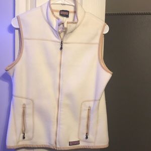 Vineyard Vines off white vest!